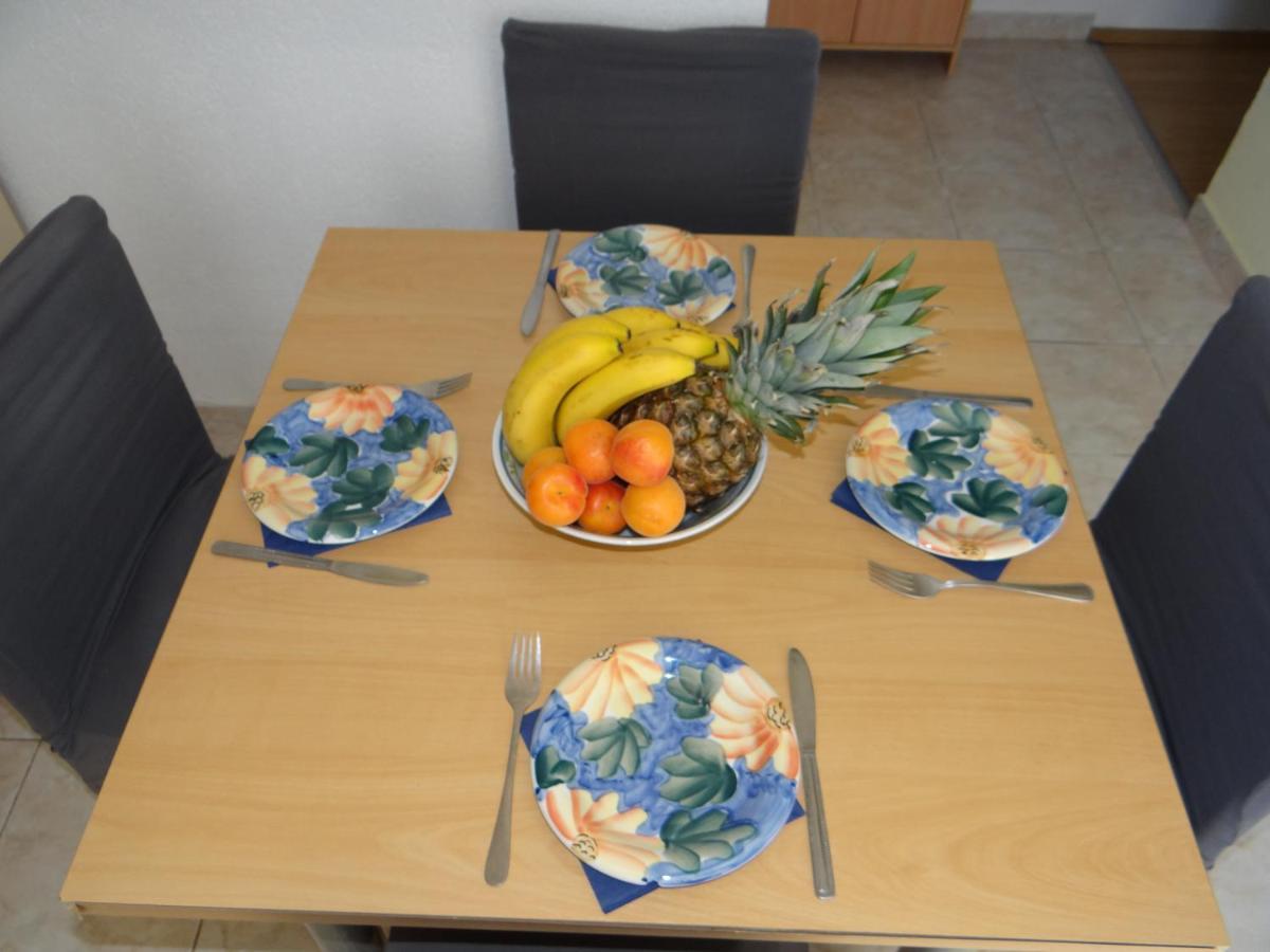 Apartmani Mara Rogoznica Rogoznica  Esterno foto