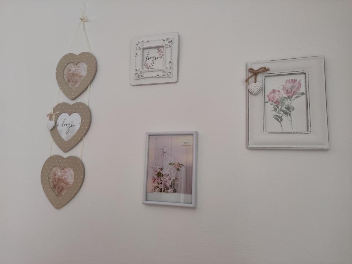 Apartmani Mara Rogoznica Rogoznica  Esterno foto