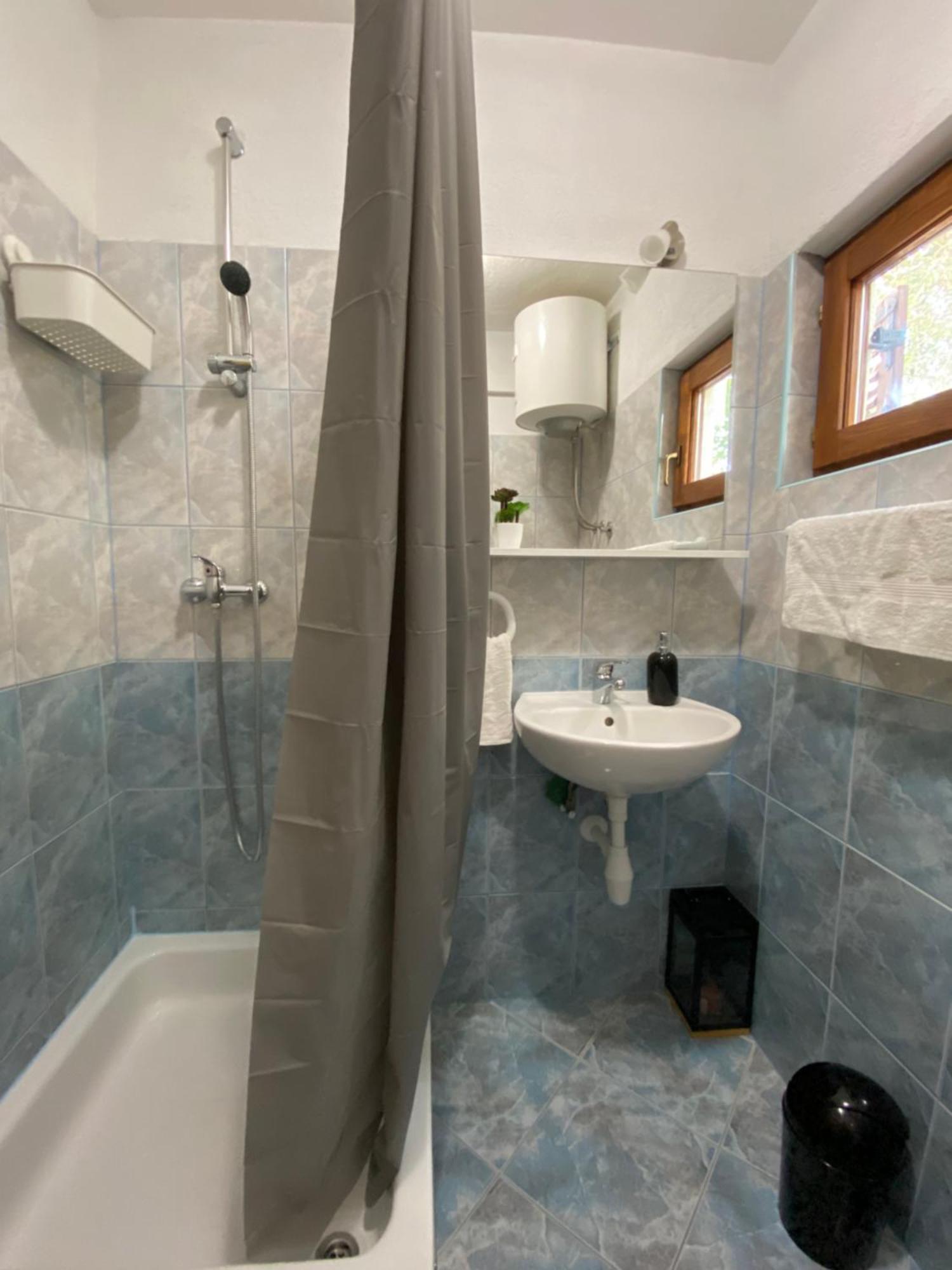 Apartmani Mara Rogoznica Rogoznica  Esterno foto